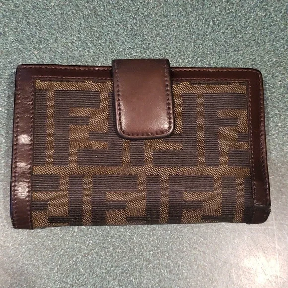 Authentic Fendi Zucca Pattern Trifold Compact Wallet ( 5inx3.5in) - Picture 1 of 8